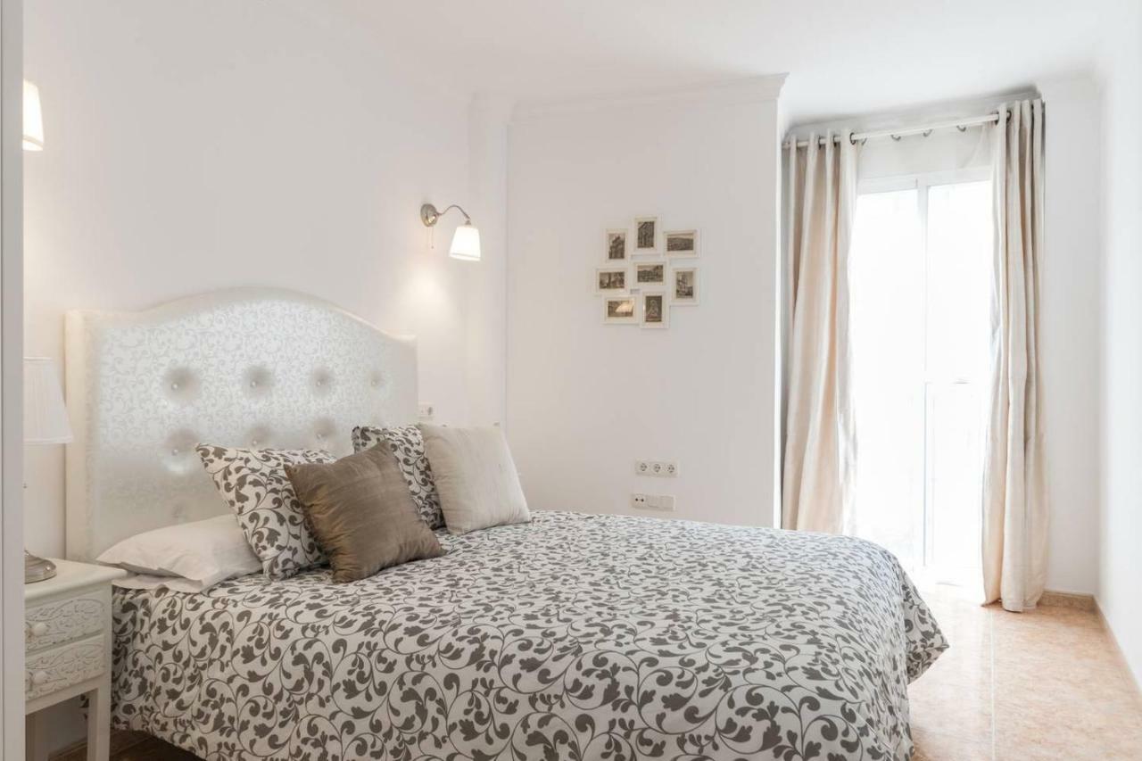 Chez Vous Apartment Лорка Екстериор снимка