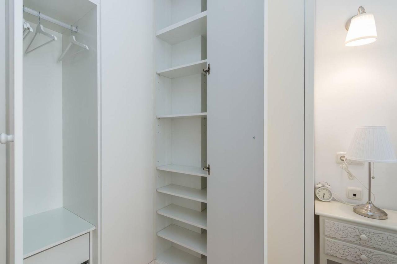 Chez Vous Apartment Лорка Екстериор снимка