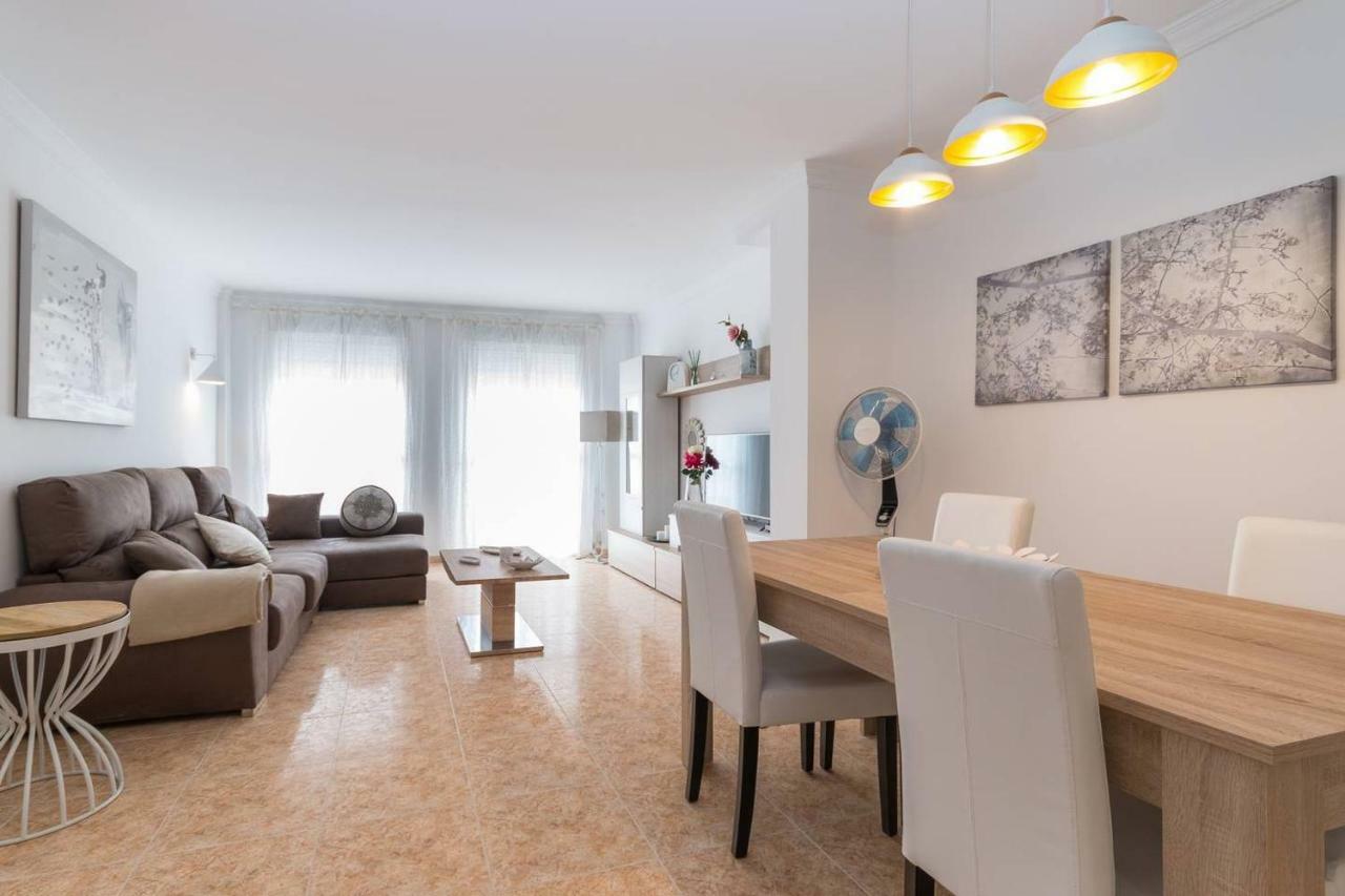Chez Vous Apartment Лорка Екстериор снимка