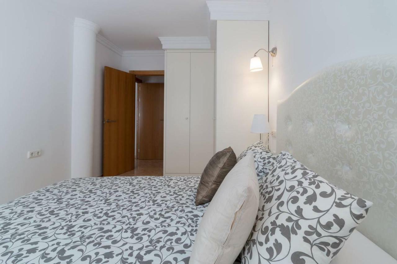 Chez Vous Apartment Лорка Екстериор снимка